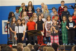 CES Holiday Concert 2024 16.jpg